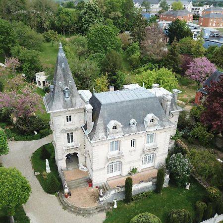 Le Madrigal Bed & Breakfast Mamers Bagian luar foto